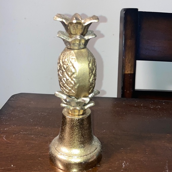 Pineapple Bell - Picture 1 of 3
